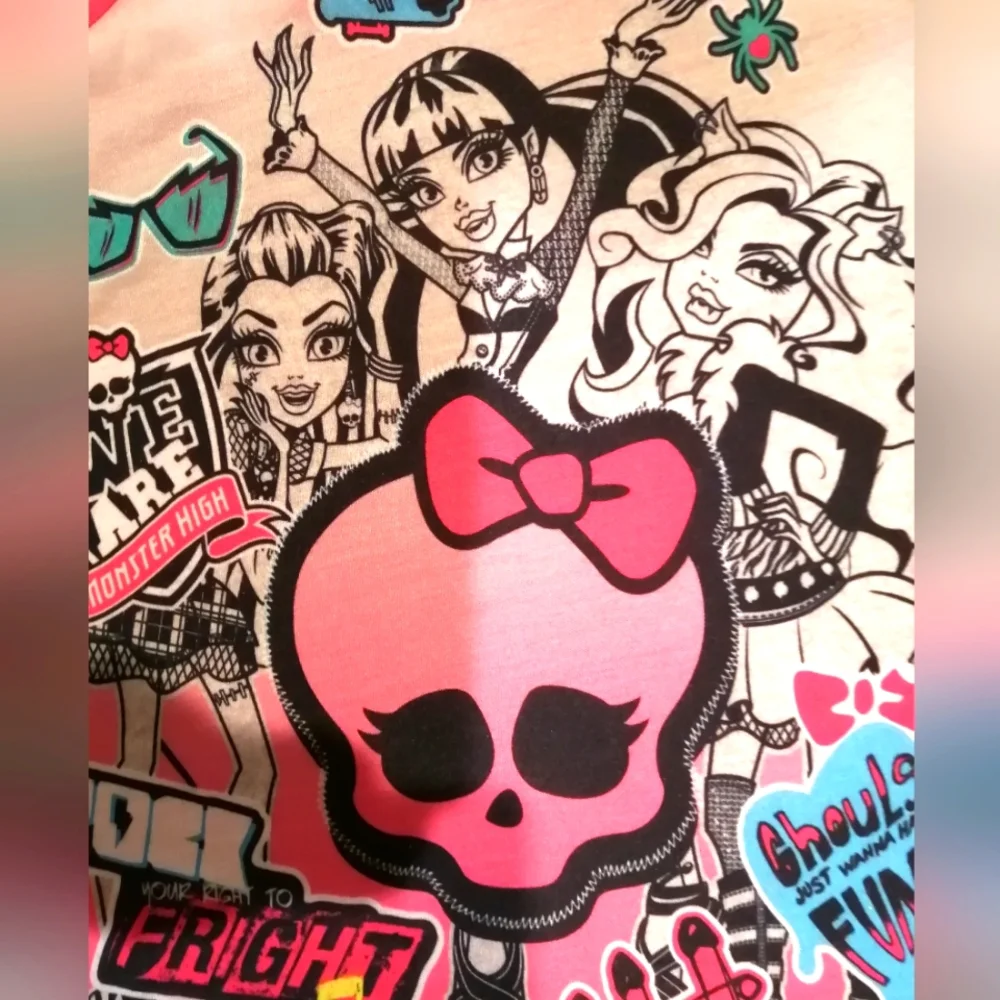 Monster High Girls Two-piece Pajama Set NWT Size 4 - Picture 7 of 9